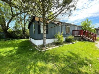 Mobile Home at 140 Brenta Court Lynwood, IL 60411