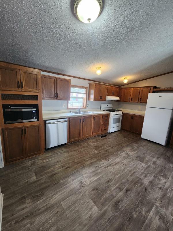 Photo 1 of 2 of home located at 190 Shane Lane Lot 135 Dundee, MI 48131
