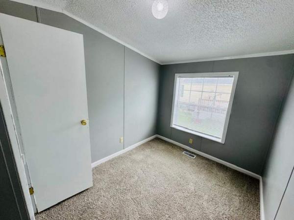 1998 Madison Manufactured Home