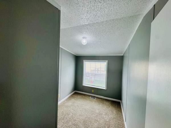 1998 Madison Manufactured Home