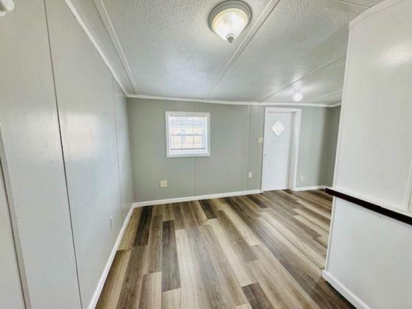 1998 Madison Manufactured Home