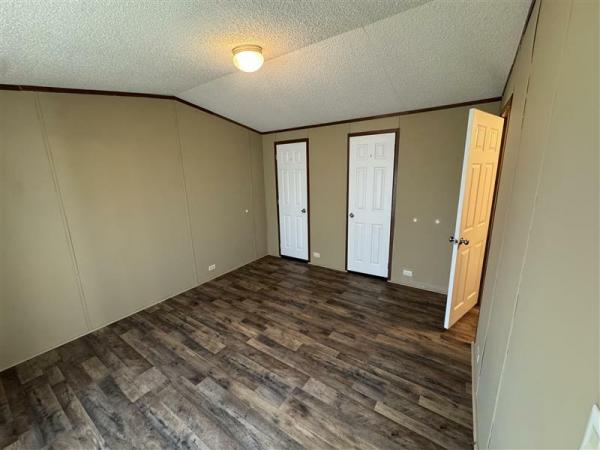 2015 BP-1664-32C  Home