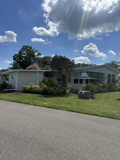 Photo 2 of 23 of home located at 4644 Arlington Park Dr. Lot #158 Lakeland, FL 33801