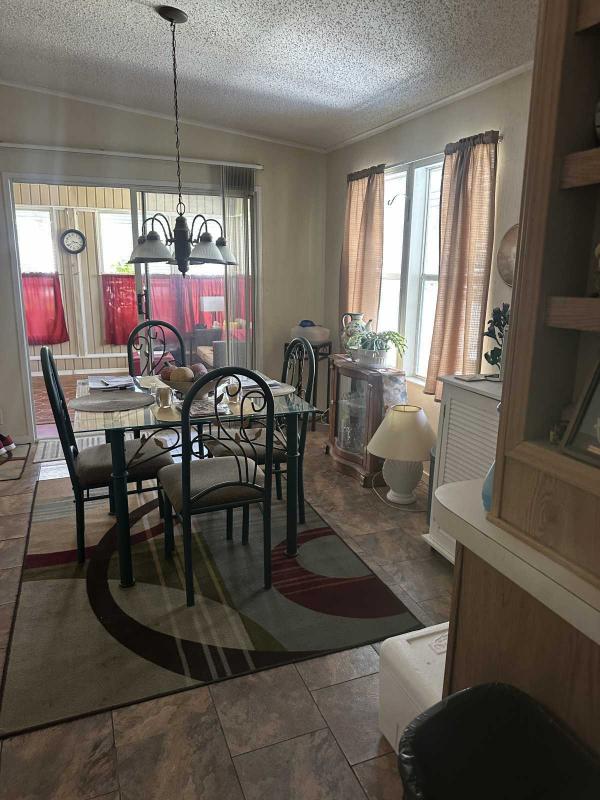 1990 PH Manufactured Home
