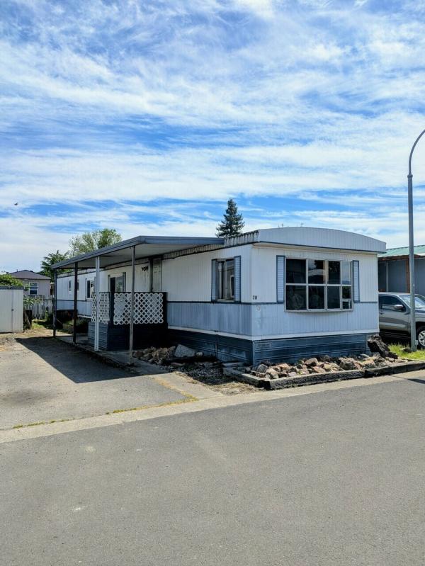 Photo 1 of 2 of home located at 2622 Falcon Avenue, #78 White City, OR 97503