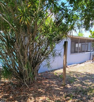 Photo 5 of 23 of home located at 810 8th Street #7 Vero Beach, FL 32962