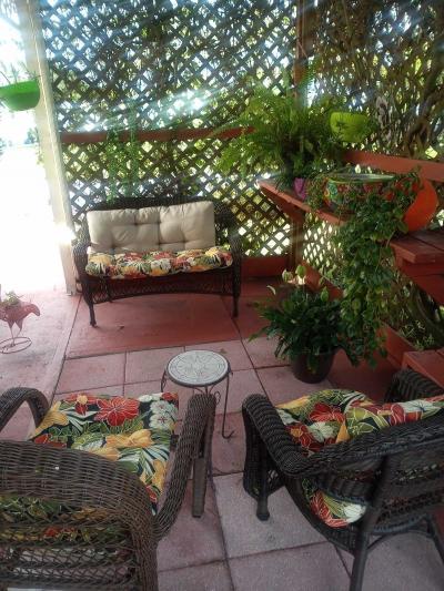 Photo 8 of 7 of home located at 65 West Caribbean Port St Lucie, FL 34952