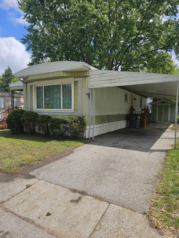 1976 Croydon Manufactured Home