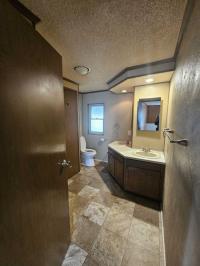 1976 Croydon Manufactured Home