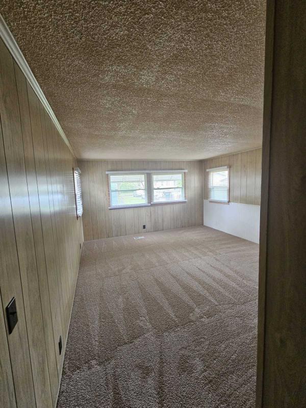 1976 Croydon Manufactured Home