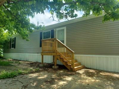 Photo 4 of 8 of home located at 7534 Us-60 #74 Republic, MO 65738