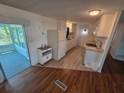 Photo 5 of 20 of home located at 6 Orangewood Dr Fruitland Park, FL 34731
