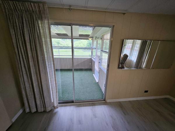 1982 Manufactured Home