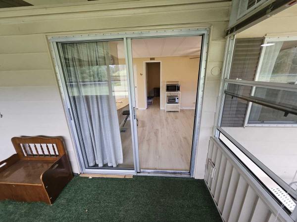1982 Manufactured Home
