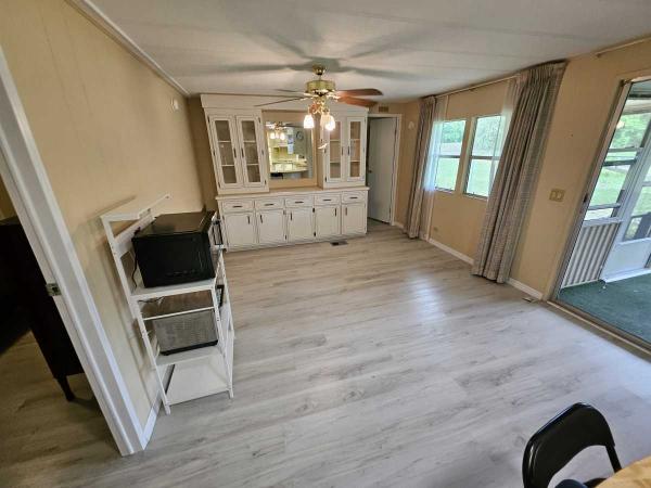 1982 Manufactured Home