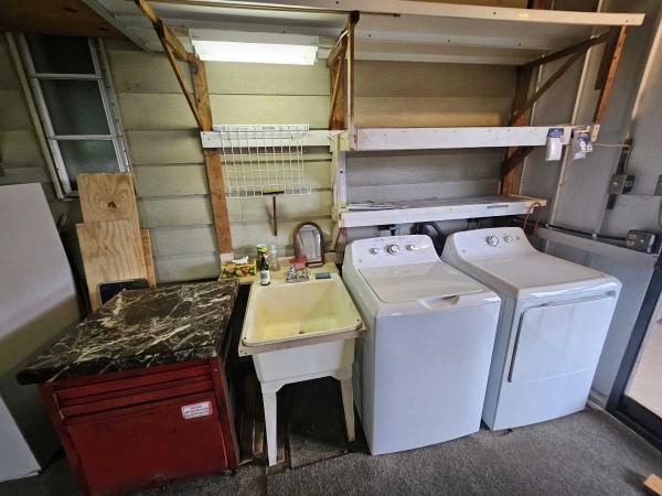 1982 Manufactured Home
