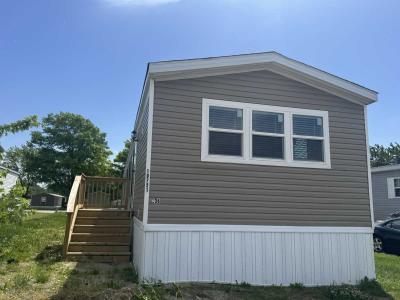 Photo 4 of 11 of home located at 10721 N Mckinnley Terr #336 Kansas City, MO 64157