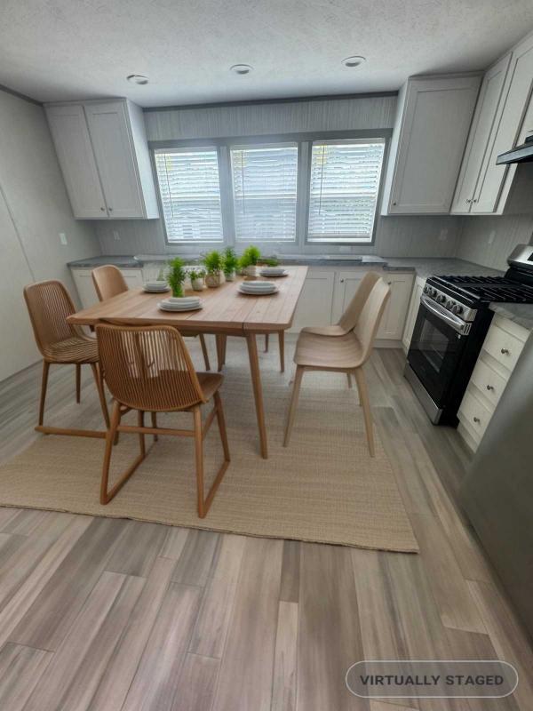 2024 Clayton Lifestyle Social 72 Manufactured Home