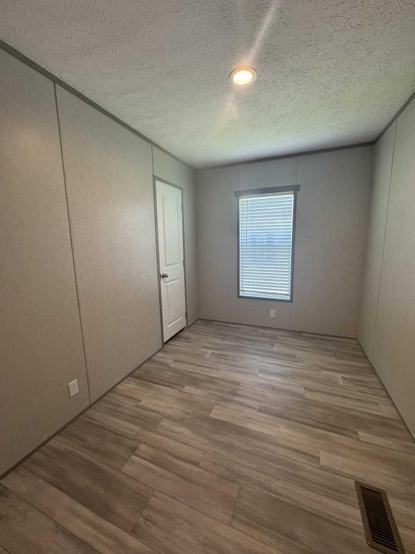 2024 Clayton Lifestyle Social 72 Manufactured Home