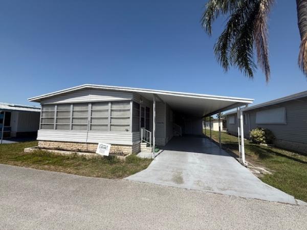 Photo 1 of 2 of home located at 3390 Gandy Boulevard Lot 99 Saint Petersburg, FL 33702