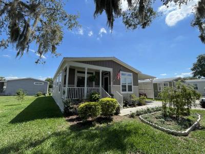 Photo 2 of 22 of home located at 13218 Lemon Avenue Grand Island, FL 32735
