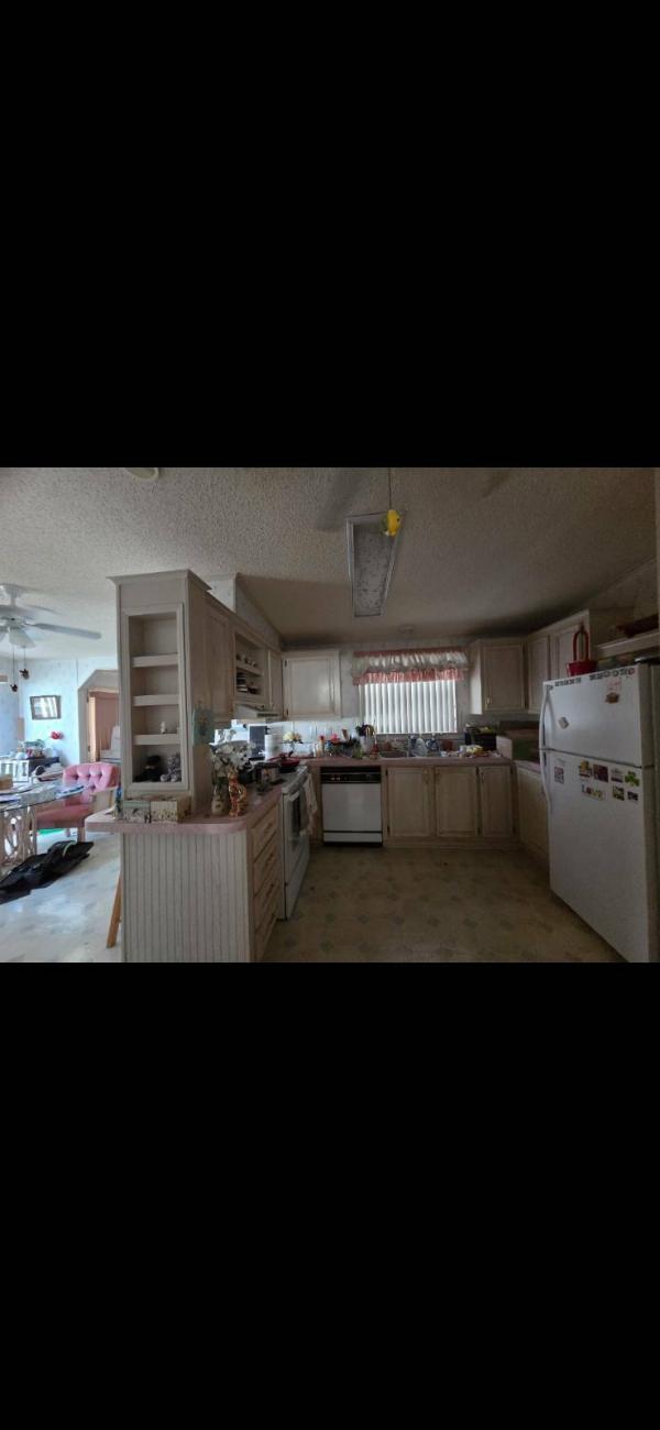 1993 Palm Manufactured Home