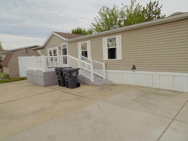 1998 Fleetwood Manufactured Home