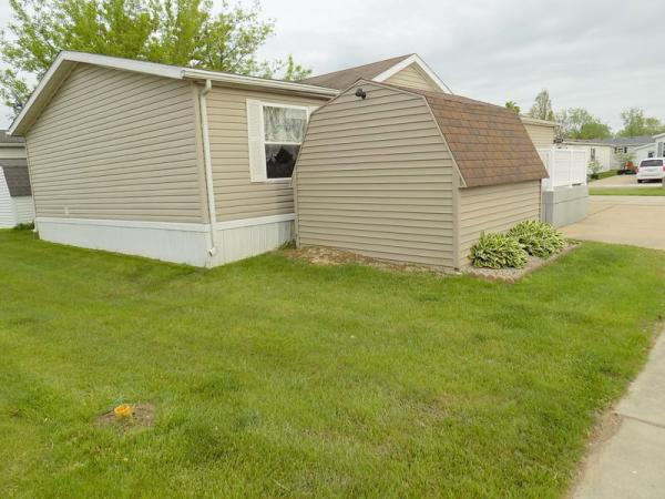 1998 Fleetwood Manufactured Home