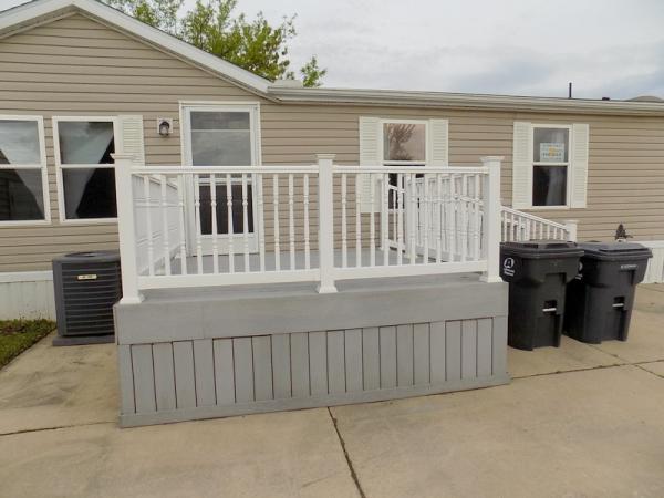 1998 Fleetwood Manufactured Home
