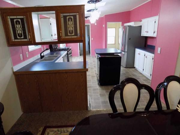 1998 Fleetwood Manufactured Home