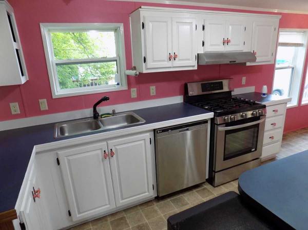 1998 Fleetwood Manufactured Home