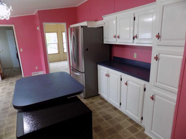 1998 Fleetwood Manufactured Home