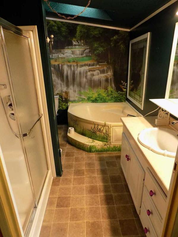 1998 Fleetwood Manufactured Home