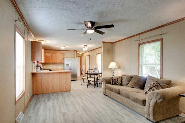 Photo 1 of 2 of home located at 1524 Dewees Quincy, IL 62305