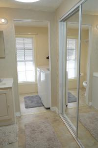 1975 Manufactured Home