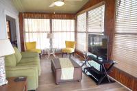 1976 Manufactured Home