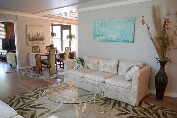1976 Manufactured Home