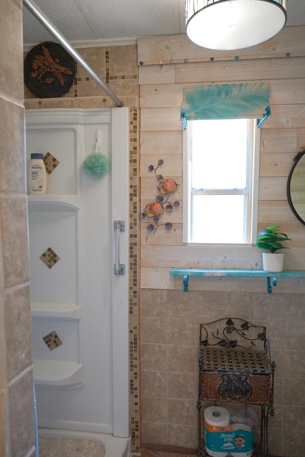 1976 Manufactured Home