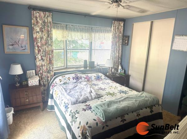 1982 HOME Mobile Home