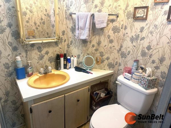 1982 HOME Mobile Home