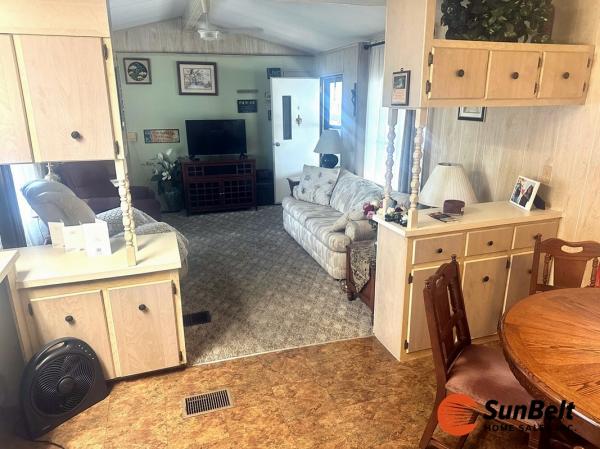 1982 HOME Mobile Home