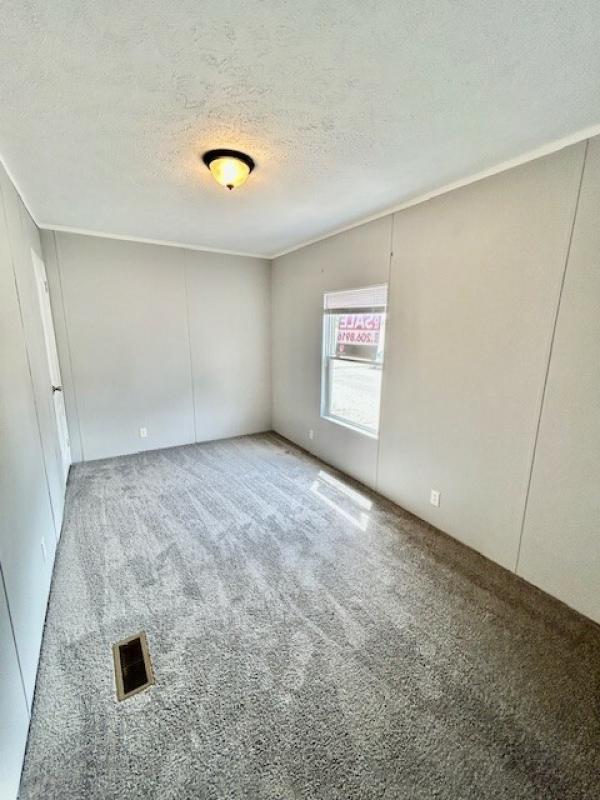 2016 Clayton Homes Blazer Extreme Manufactured Home