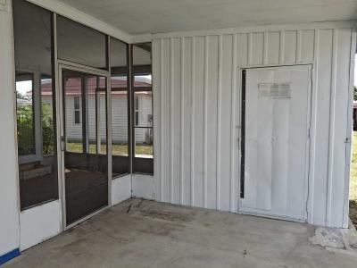 Photo 3 of 35 of home located at 7100 Ulmerton Rd Lot 627 Largo, FL 33771