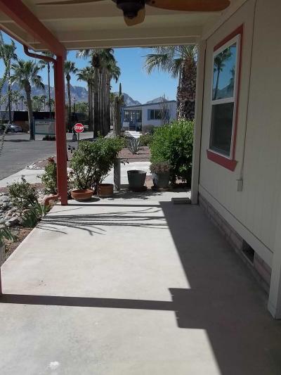 Photo 4 of 33 of home located at 15301 N. Oracle Road #35 Tucson, AZ 85739