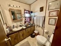 1977 Kaufman and Broad Bainbridge Mobile Home