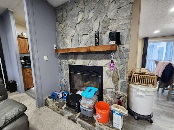 1999 Redman Manufactured Home