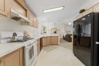 1999 Golden West Homes 7231 GE521F Mobile Home