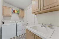 1999 Golden West Homes 7231 GE521F Mobile Home