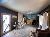 1972 Fleetwood Glenbrook Mobile Home