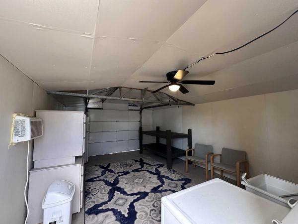 1972 Fleetwood Glenbrook Mobile Home
